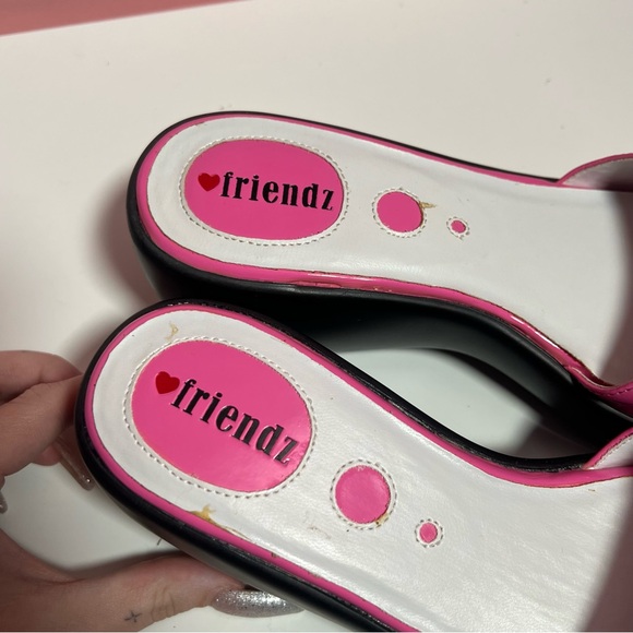 Vintage Y2K 2000s 90s pink retro preppy platforms